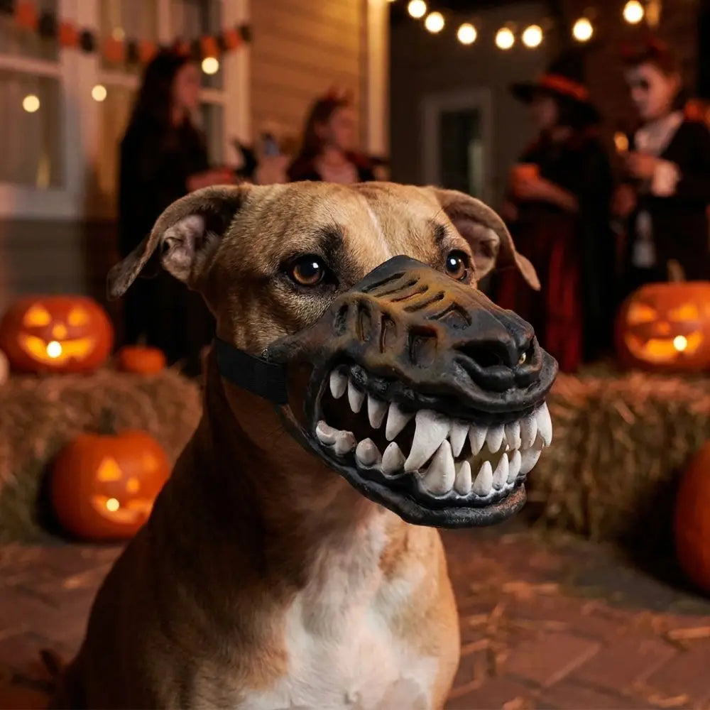 Funny Realistic Dog Fangs Mask – Movable Teeth