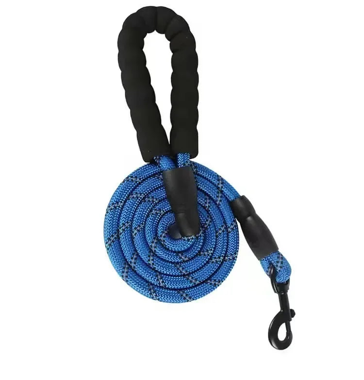 Strong Reflective Dog Leash – Durable Walking & Training Lead