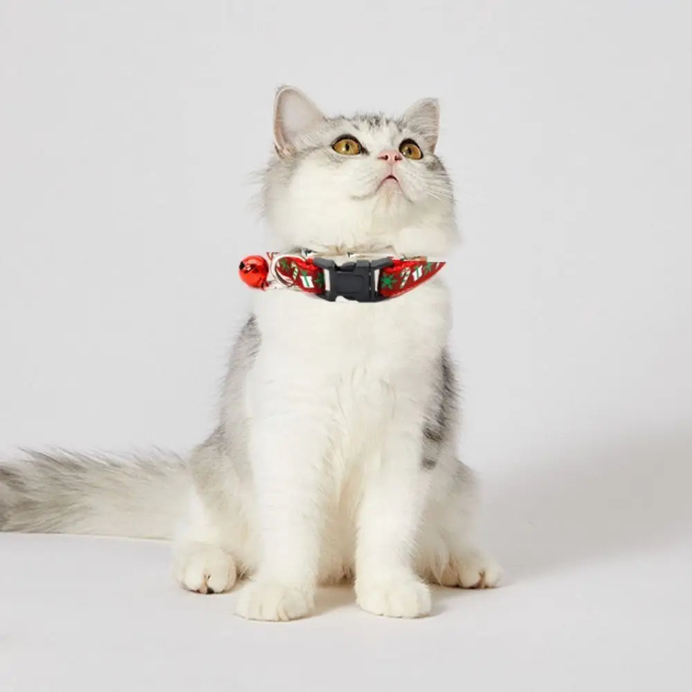 Christmas Cat Collar with Bell – Adjustable Snowflake & Reindeer Pet Collar